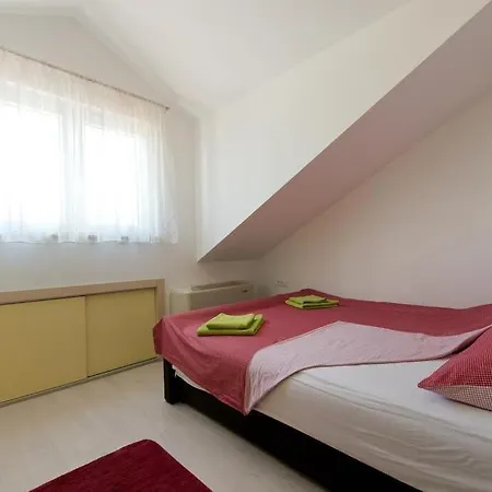 4th Floor Nest