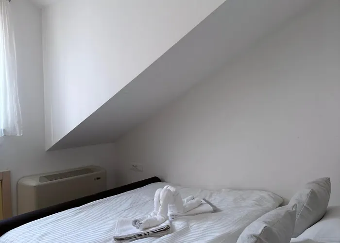 4th Floor Nest