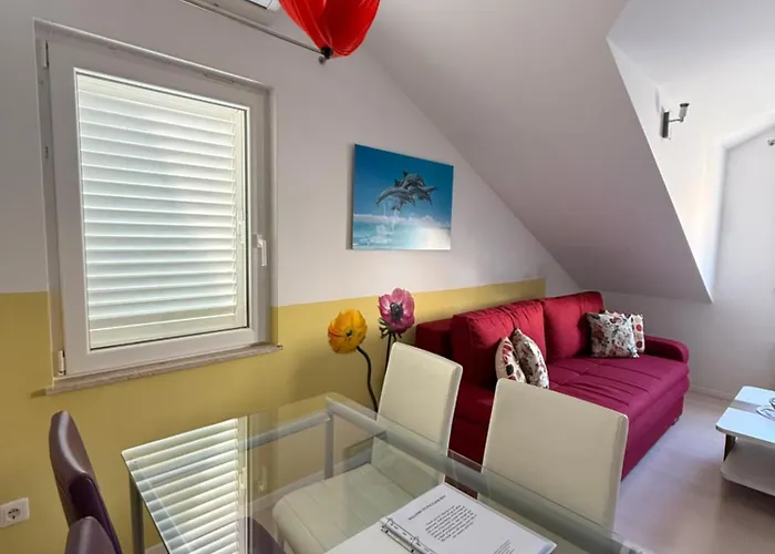 4th Floor Nest Apartment *